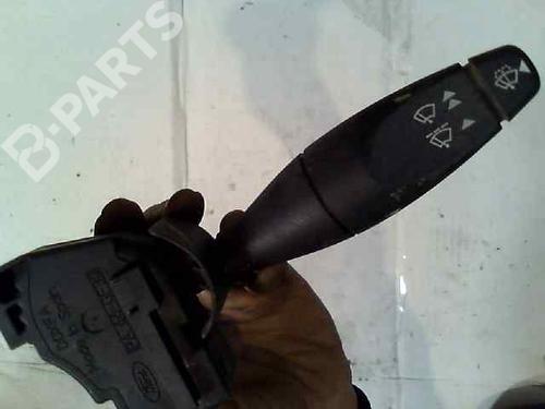 Used Steering column stalk FORD FOCUS I Turnier (DNW) 1.8 Turbo DI / TDDi (90 hp) 3037055