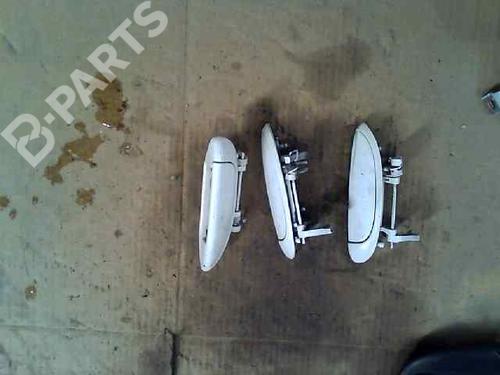 Høyre bak utvendig håndtak RENAULT CLIO II (BB_, CB_) 1.2 (BB0A, BB0F, BB10, BB1K, BB28, BB2D, BB2H, CB0A,... (58 hp) 3041222
