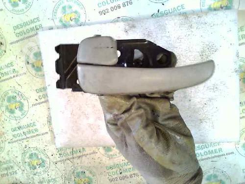 Used Front left interior door handle Front left interior door handle HYUNDAI TRAJET (FO) 2.0 CRDi (113 hp) 3220477 3220477
