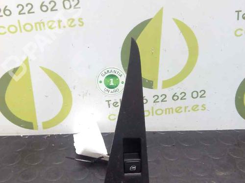 Used Right rear window switch Right rear window switch SEAT LEON (1M1) 1.9 TDI (110 hp) 3053566 3053566