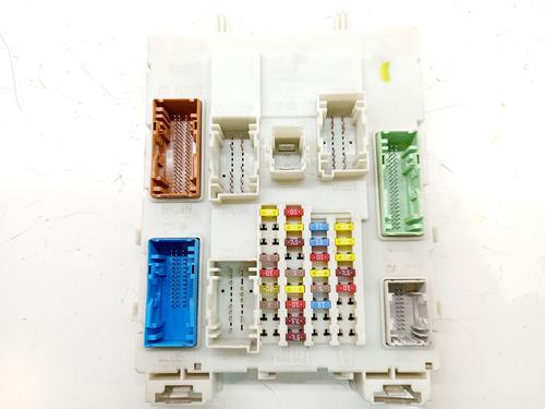 Used Fuse box Fuse box 39560333 39560333