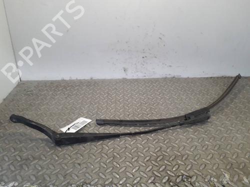 Used Front windshield wiper arm OPEL CORSA D (S07) [2006-2015]  15401977