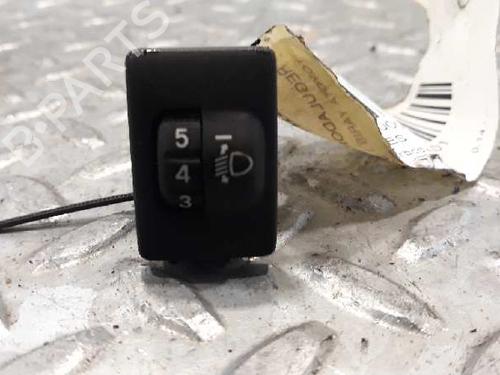 Used Headlight switch TOYOTA YARIS (_P13_) [2010-2020]  14228866