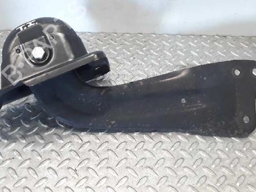 Used Left rear suspension arm AUDI A3 (8P1) 1.9 TDI (105 hp) 5833075