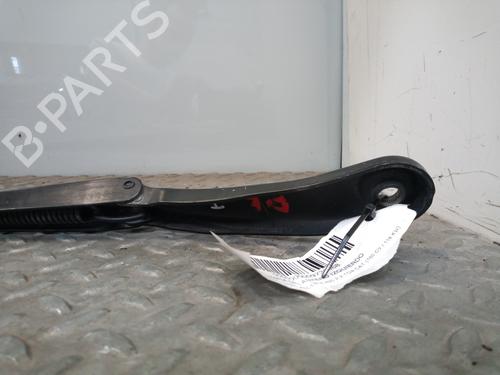 Front windshield wiper arm LAND ROVER FREELANDER 2 (L359) 2.2 TD4 4x4 | BP12560538C143 
