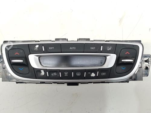 Used Climate control RENAULT MEGANE III Hatchback (BZ0/1_, B3_) 1.6 dCi (BZ00, BZ12, BZ13) (130 hp) 31645418