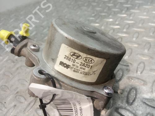 Vacuum pump KIA RIO II Saloon (JB)  | BP8594170M80 