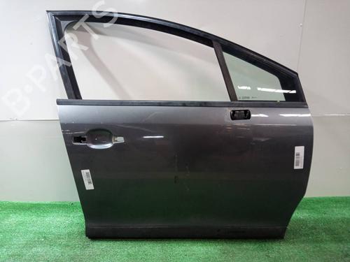 Used Right front door CITROËN C4 I (LC_) 1.4 16V (88 hp) 18065174