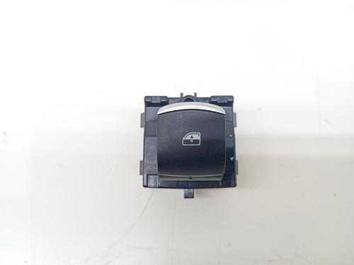 Used Right rear window switch Right rear window switch 39170680 39170680