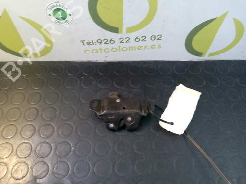 Used Tailgate lock PEUGEOT 306 Hatchback (7A, 7C, N3, N5) [1993-2003]  3066119
