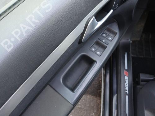 Control unit VW TOURAN (1T3) 2.0 TDI | BP40532445M11 - Image 14