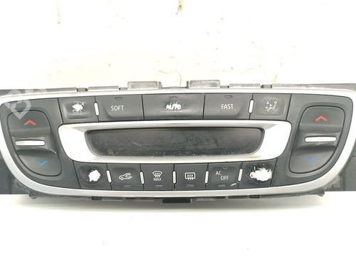Used Climate control RENAULT MEGANE III Hatchback (BZ0/1_, B3_) [2008-2025]  25872570