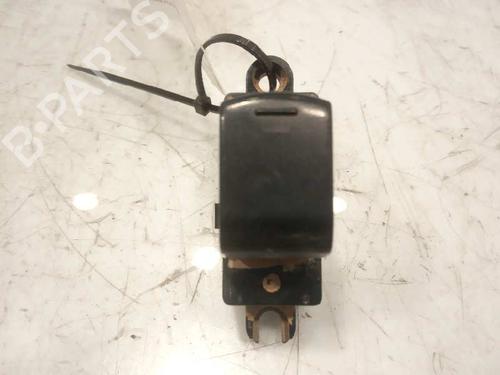 Used Left rear window switch NISSAN NAVARA NP300 (D40) [2004-2025]  4862568