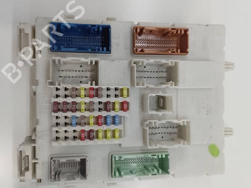 Used Fuse box FORD FOCUS III Turnier [2010-2020]  19449935