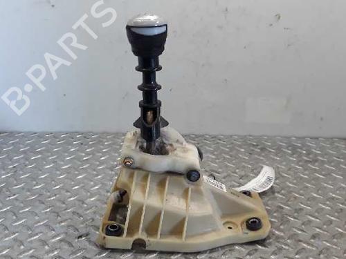 Used Gear lever HYUNDAI TUCSON (JM) 2.0 CRDi (140 hp) 7433418