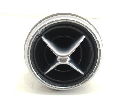 air-vent-mercedes-benz-cla-coupe-c117-2013-2014-2015-2016-2017-2018-2019-32530127 main image
