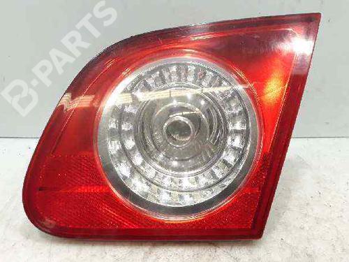 right-tailgate-light-vw-passat-b6-3c2-20-tdi-16v-4motion-2005-2006-2007-2008-2009-2010-5095641 main image