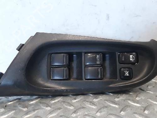 Used Left front window switch NISSAN ALMERA II Hatchback (N16) [2000-2025]  5675864