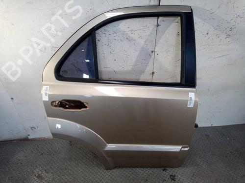 Used Right rear door KIA SORENTO I (JC) 2.5 CRDi 4WD (140 hp) 16580766
