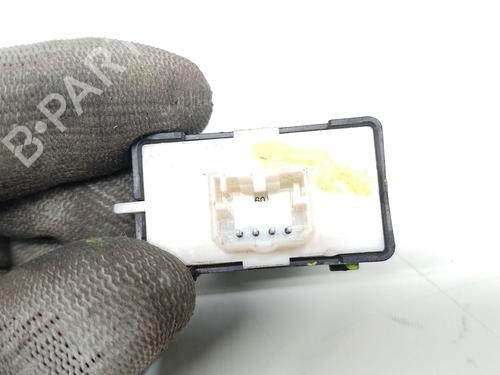 Right rear window switch FIAT 500X (334_) 1.6 D Multijet (334AXA1B, 334AXA11) | BP32189326I28 - Image 4