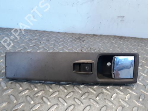 Used Front right interior door handle LANCIA MUSA (350_) 1.9 D Multijet (350.AXC1A) (101 hp) 13627771