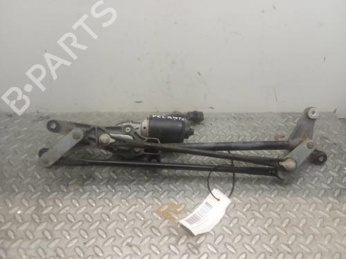 Used Front wiper motor KIA SORENTO I (JC) [2002-2011]  11768266