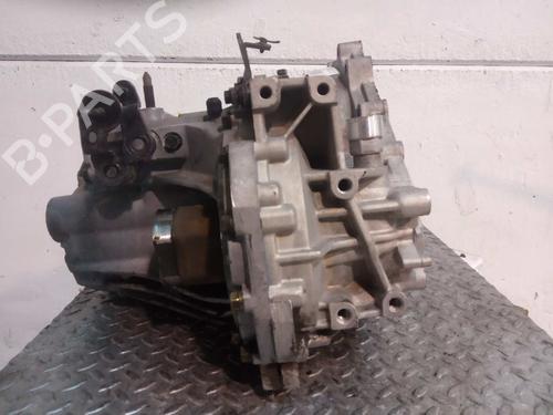 Gearbox HYUNDAI ELANTRA III (XD) 2.0 CRDi | BP6776555M3