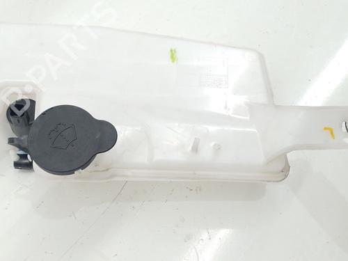 windscreen-washer-tank-dacia-sandero-iii-2021-33168731 main image