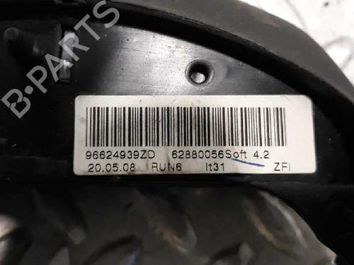 Steering wheel controls CITROËN C4 Grand Picasso I (UA_)  | BP6035679E15 