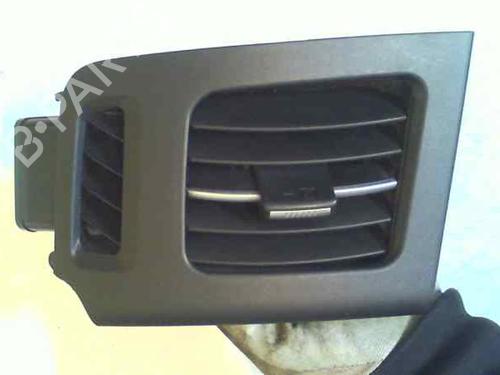 Air vent TOYOTA PRIUS (_W3_) 1.8 Hybrid (ZVW3_) (99 hp) 11671045