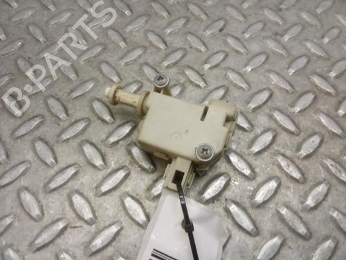 Used Fuel door actuator Fuel door actuator VW GOLF V (1K1) 1.9 TDI (105 hp) 10277392 10277392