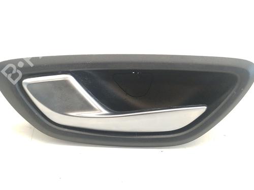 Used Front left interior door handle RENAULT MEGANE IV Hatchback (B9A/M/N_) 1.5 dCi 110 (B9A3) (110 hp) 30205530