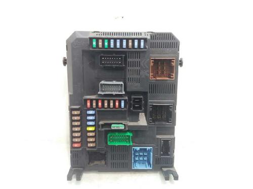Used Fuse box PEUGEOT 208 I (CA_, CC_) [2012-2020]  4672201