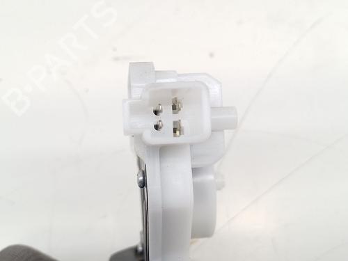 Tailgate lock RENAULT KADJAR (HA_, HL_) 1.6 dCi 130 (HLA4) | BP25742930C101 