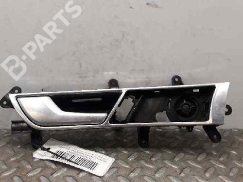 Used Front left interior door handle Front left interior door handle AUDI A6 C6 (4F2) 3.0 TDI quattro (225 hp) 7029956 7029956