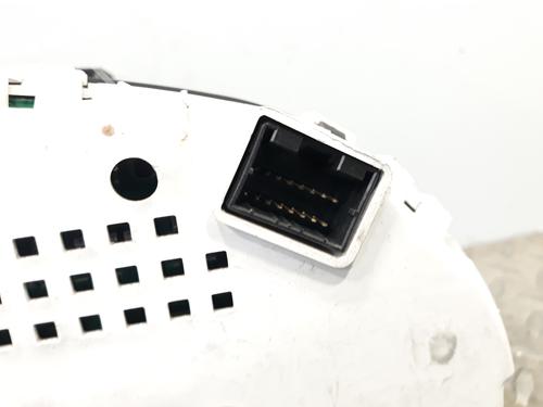 Instrument cluster HYUNDAI SANTA FÉ II (CM) 2.2 CRDi GLS | BP8404591C47