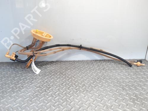 Used Fuel pump BMW 3 (E90) 320 d (163 hp) 8212921