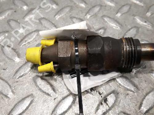 Used Injector RENAULT LAGUNA I (B56_, 556_) [1993-2002]  7240984