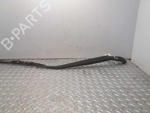 Used Front windshield wiper arm KIA SPORTAGE II (JE_, KM_) 2.0 CRDi (140 hp) 5414334