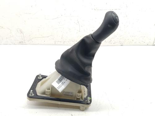 Used Gear lever Gear lever DACIA SANDERO 1.6 MPI 85 (BS03) (84 hp) 33796045 33796045