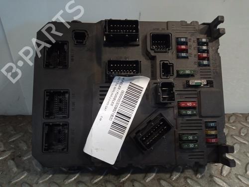 Used Fuse box PEUGEOT 206 Hatchback (2A/C) 2.0 HDI 90 (90 hp) 10510538