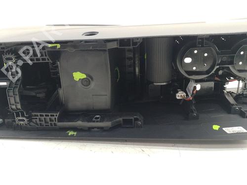 Consola central VW PASSAT B8 (3G2, CB2) 1.4 TSI | BP32349766I22