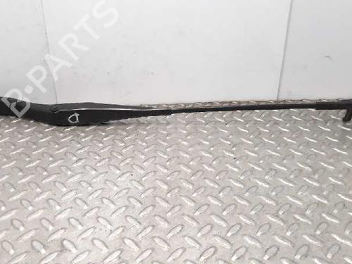 Used Front windshield wiper arm OPEL ASTRA H (A04) 1.7 CDTI (L48) (100 hp) 3473326
