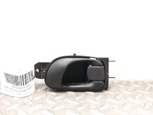 Used Front left interior door handle DAEWOO REZZO (U100) [2000-2025]  3221189