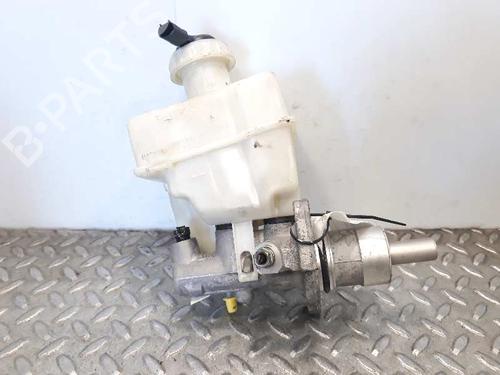 Used Brake master cylinder LAND ROVER RANGE ROVER III (L322) [2002-2012]  7162375