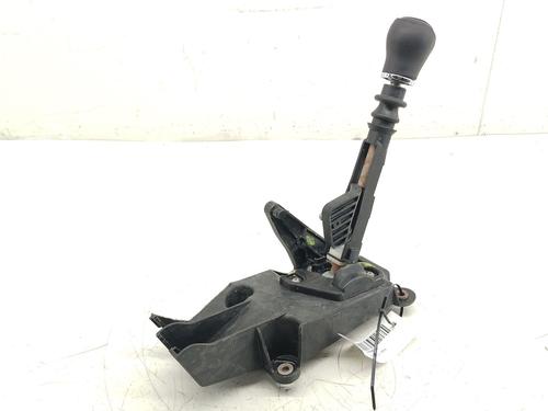 Used Gear lever NISSAN QASHQAI II SUV (J11, J11_) 1.3 DIG-T (140 hp) 27244137