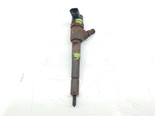 injector-fiat-grande-punto-199_-2005-31945111 main image