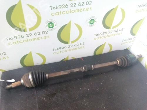 Used Right front driveshaft MITSUBISHI SPACE WAGON (N3_W, N4_W) [1991-2000]  3060203