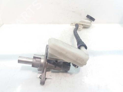 Used Brake master cylinder FORD FIESTA VI (CB1, CCN) [2008-2017]  4643967