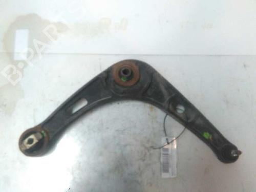 Used Right front suspension arm RENAULT LAGUNA I (B56_, 556_) [1993-2002]  3075555